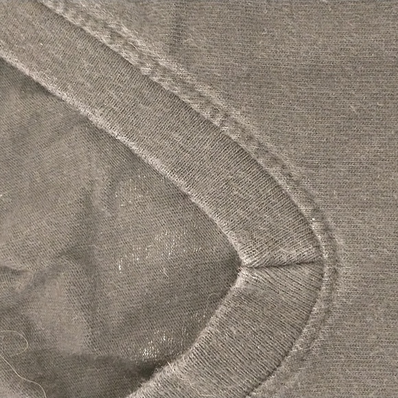 Vintage Graphic T Shirt Virginia Slims It's A Woman Thing Black Vneck USA Cotton - Picture 9 of 9